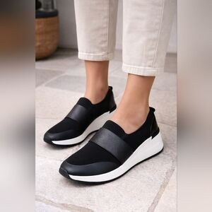 Aldo Slip-On Sneakers Women Black Platform Comfort Casual Shoes Size 9